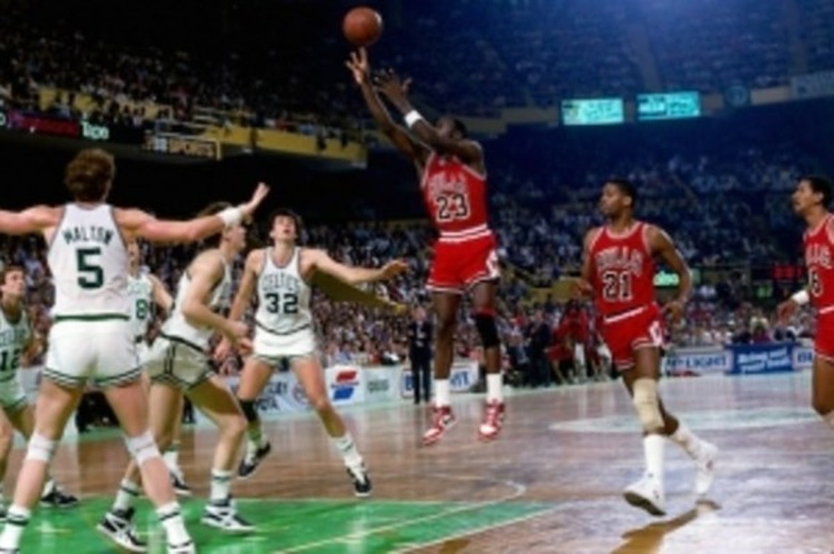 Michael Jordan's First Baseball Game – Sneaker History - Podcasts, Footwear  News & Sneaker Culture