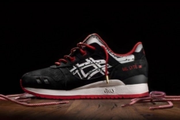 asics titolo papercut
