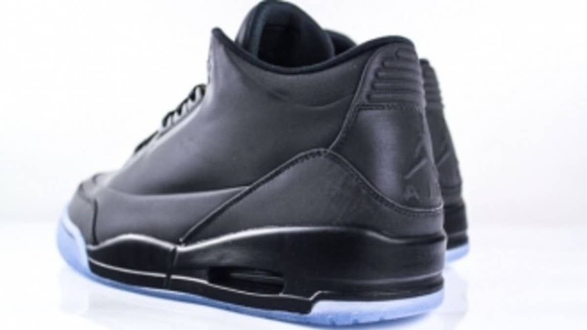 Just two days away from the release, we're given a fresh look at the 'Black' Air Jordan 5Lab3 straight from the box.