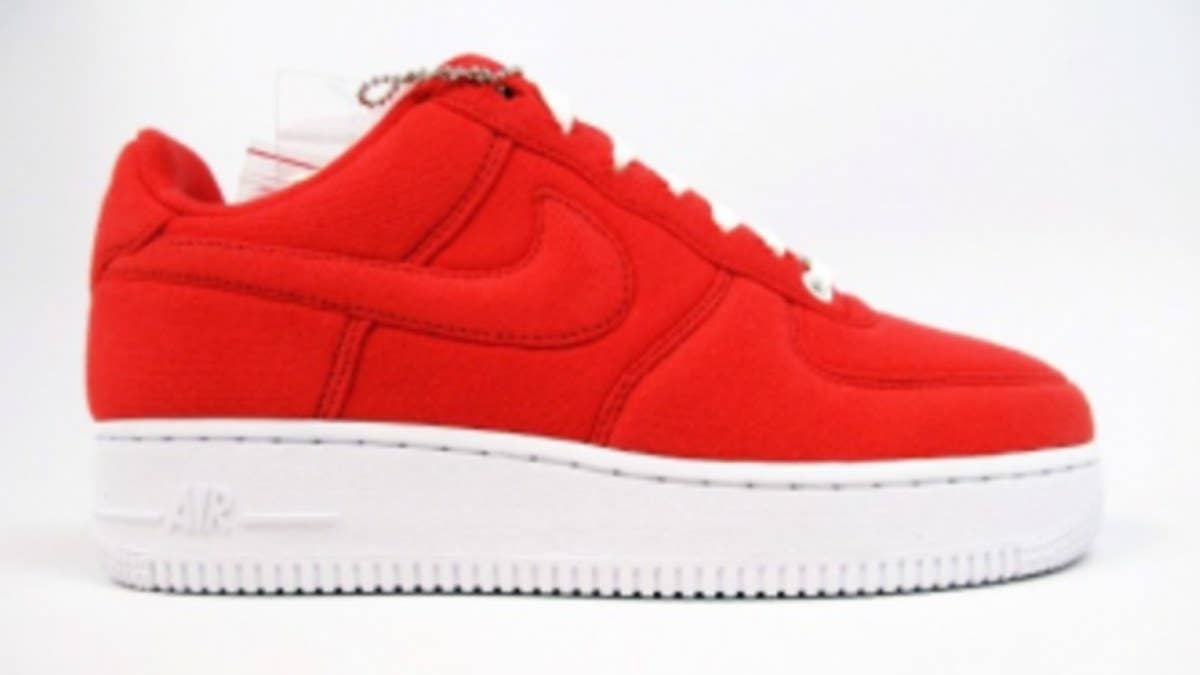 Helena Wong keeps it simple with her Bespoke Air Force 1 design.