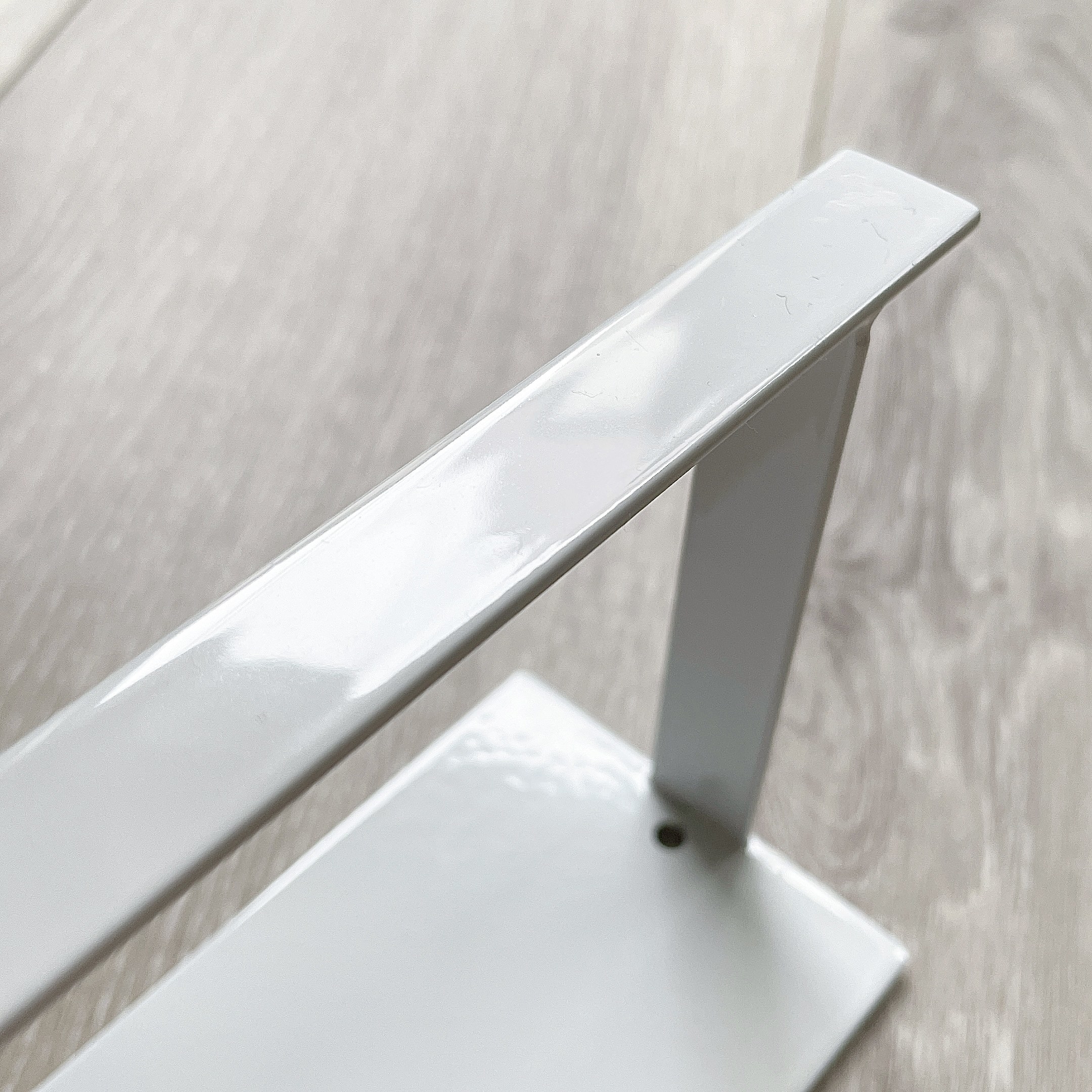 LOFT(ロフト)のおすすめのアイテム「マグネット洗濯ハンガー収納ラック ホワイト tower(タワー)」