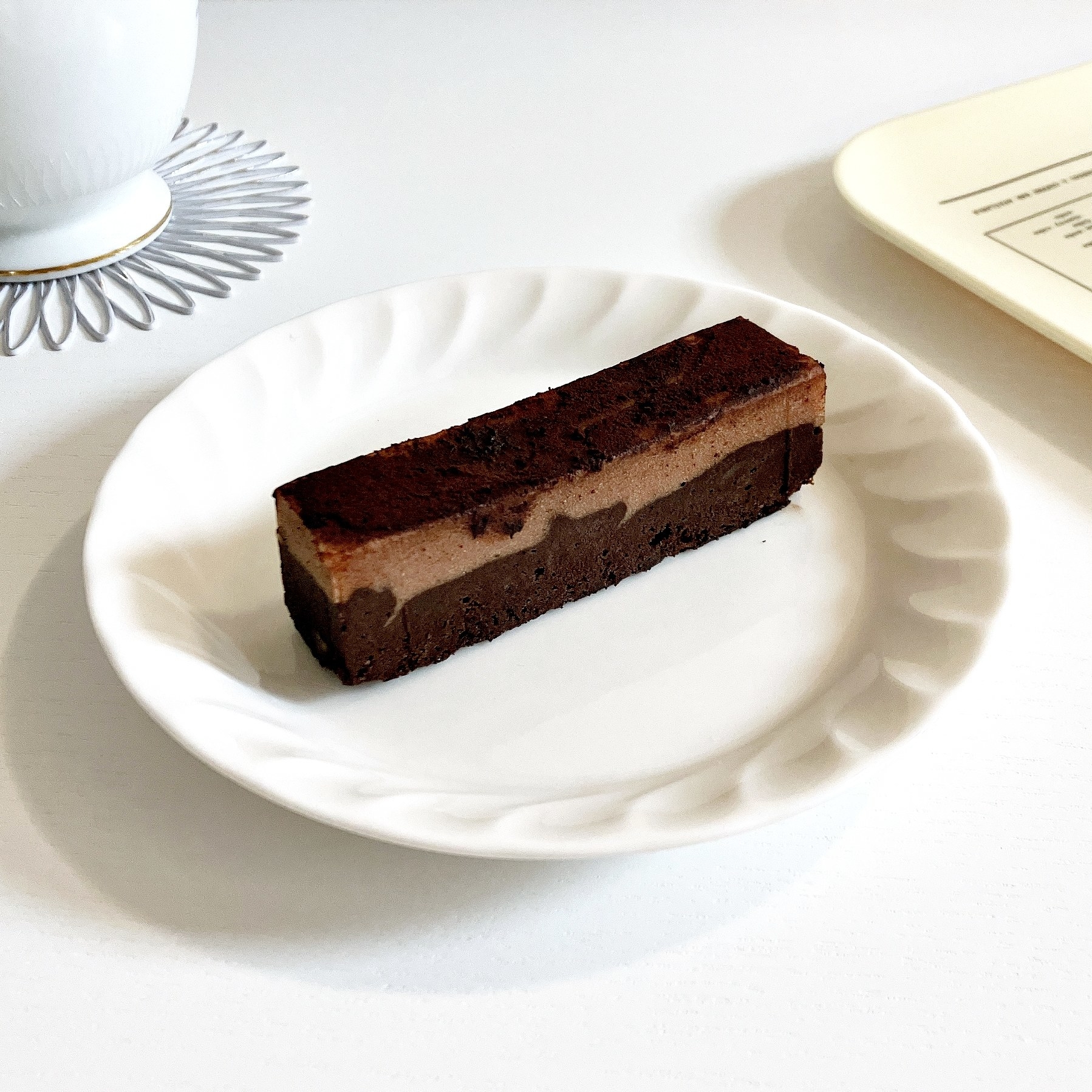 ミニストップのおすすめスイーツ「おもちCAKEガトーショコラ」