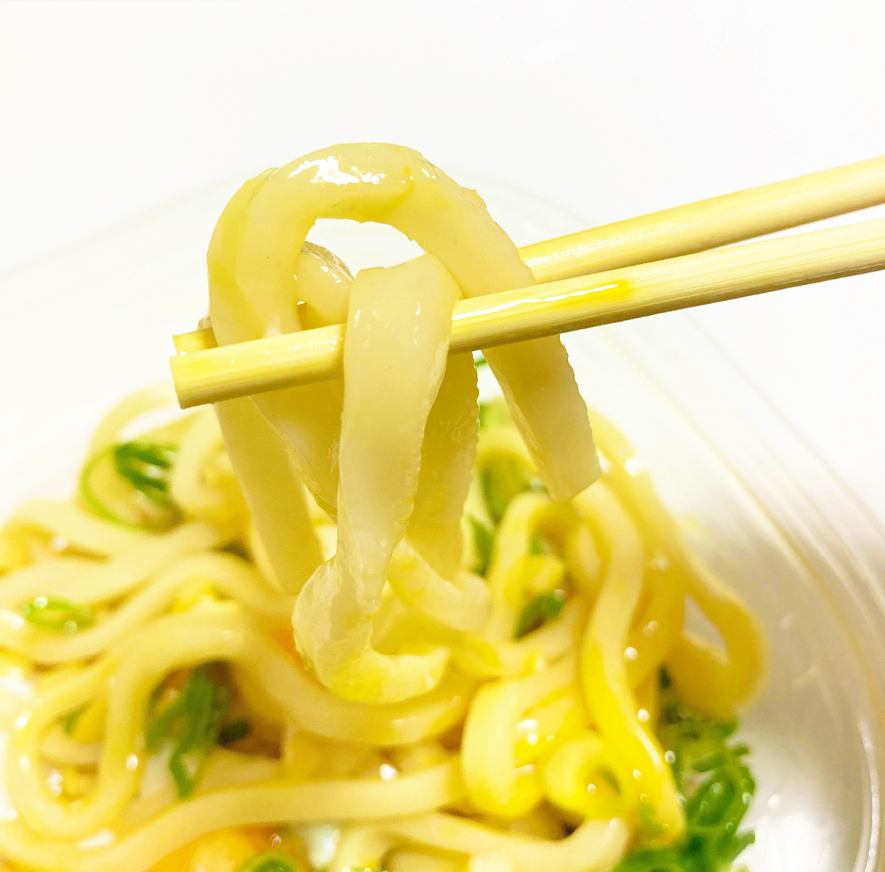 セブン-イレブンのおすすめ商品「半熟玉子の冷しぶっかけうどん」