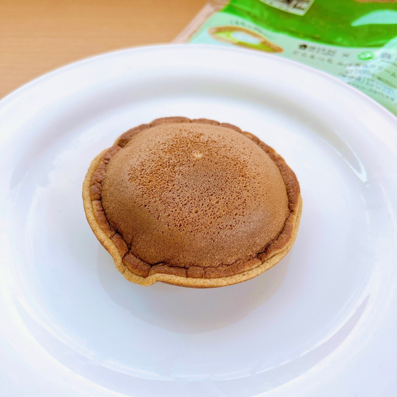 LAWSON(ローソン)のおすすめのスイーツ「どらもっち お抹茶&クリーム」