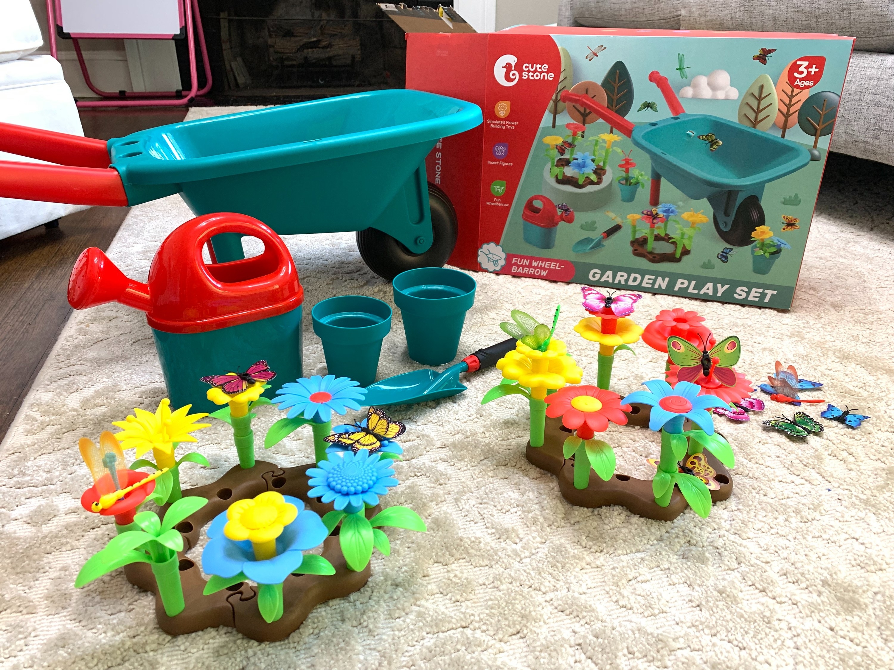 a reviewer photo of the gardening set