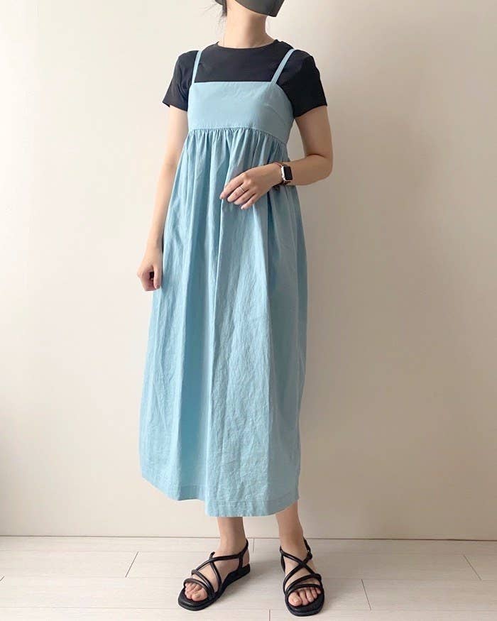 ユニクロのオススメのファッション「リネンブレンドギャザーキャミソールワンピース（標準丈・115～126cm）」