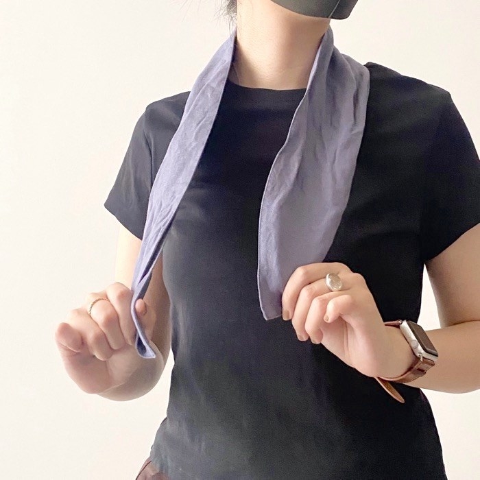 無印良品のオススメの商品「天然由来の接触冷感 ポケット付きスカーフ」