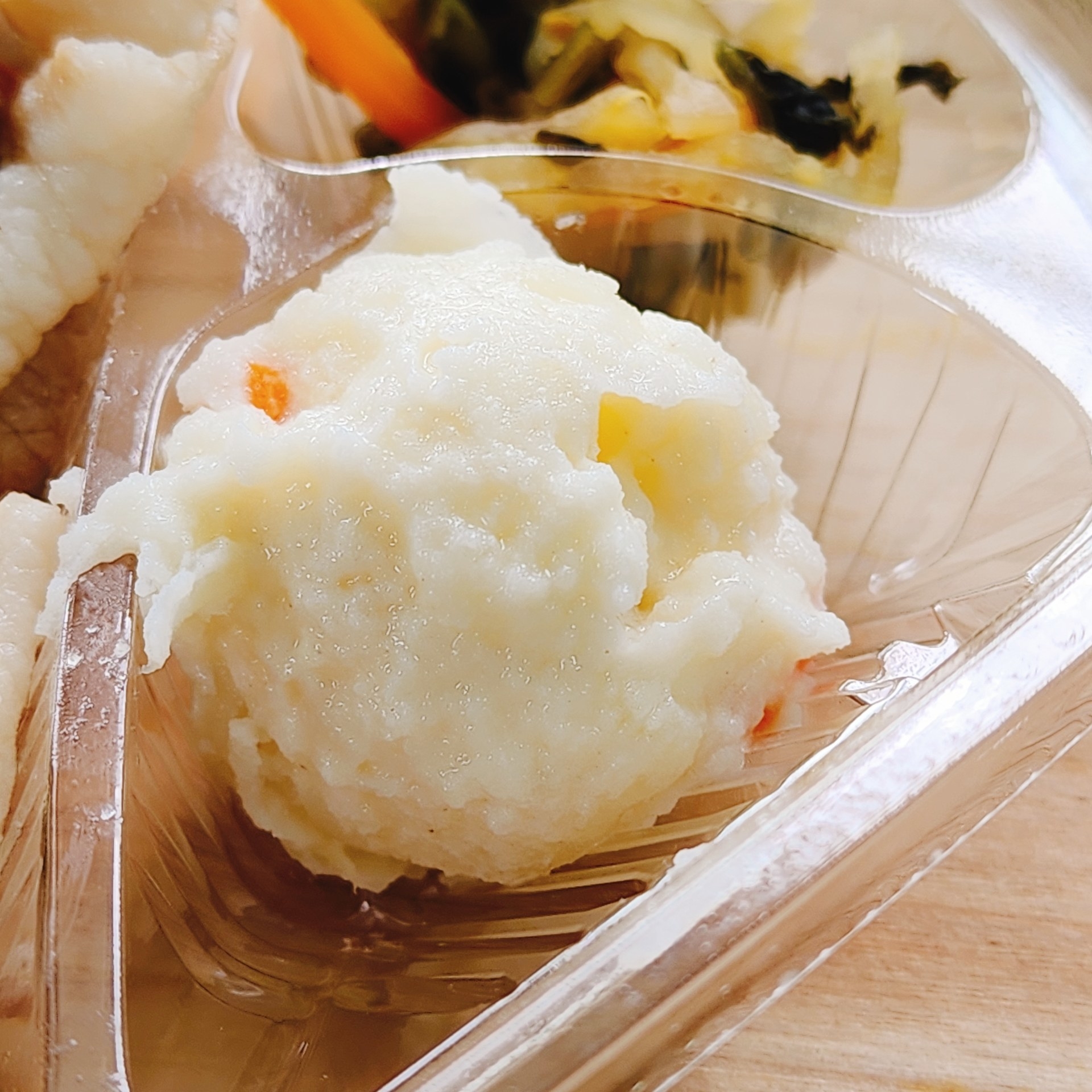 ほっともっとのおすすめ期間限定メニュー「梅おろし豚しゃぶ弁当」