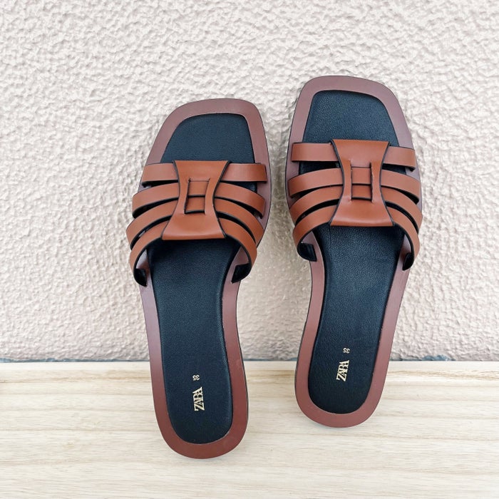 ZARA】毎日履きたいぐらい好き。5990円→3990円に値下げの「高見えサンダル」履き心地バツグンで楽チンなの！
