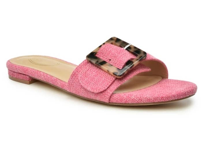 pink linen flat sandal with plastic square buckle