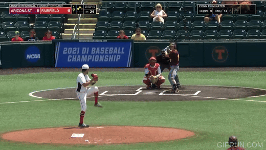 17 Weird Moments That Look Like Video Game Glitches