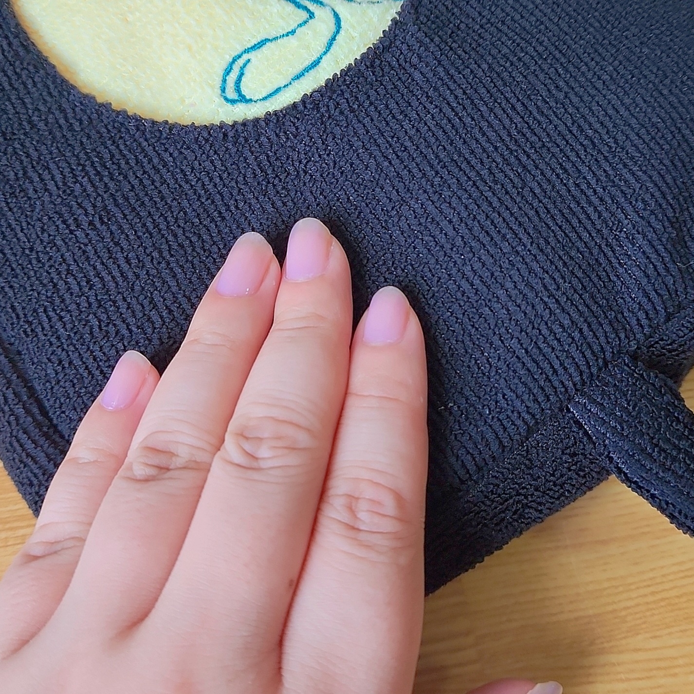 Tully's Coffee(タリーズコーヒー)のおすすめ雑貨「シルベスターケース付きマルチブランケット」