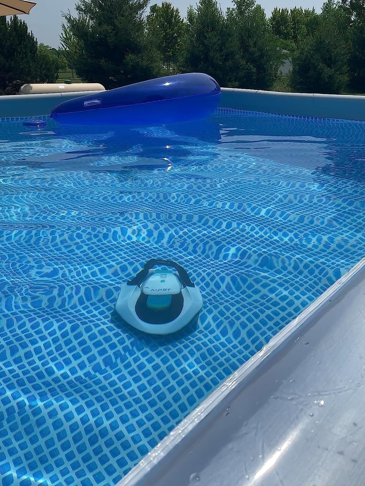 reviewer photo of the vacuum in a pool