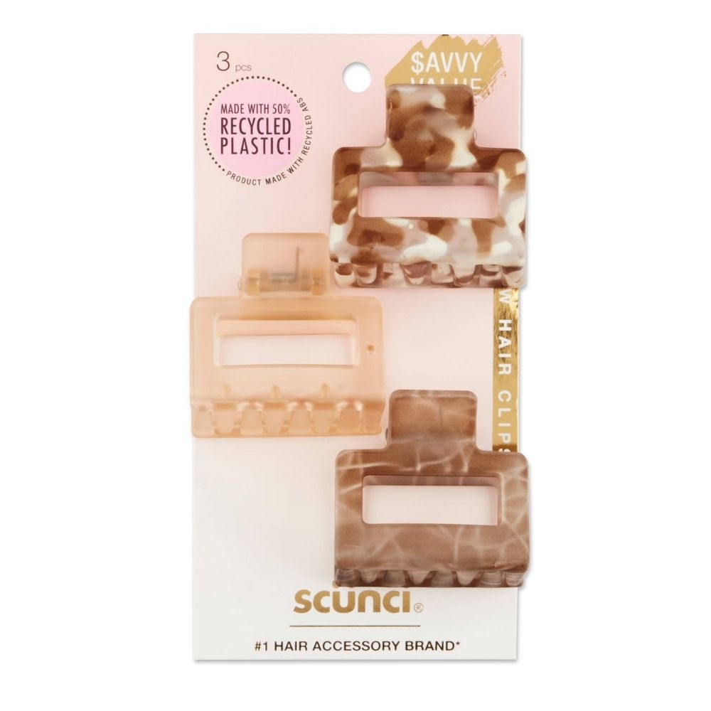 A pack of tan hair clips