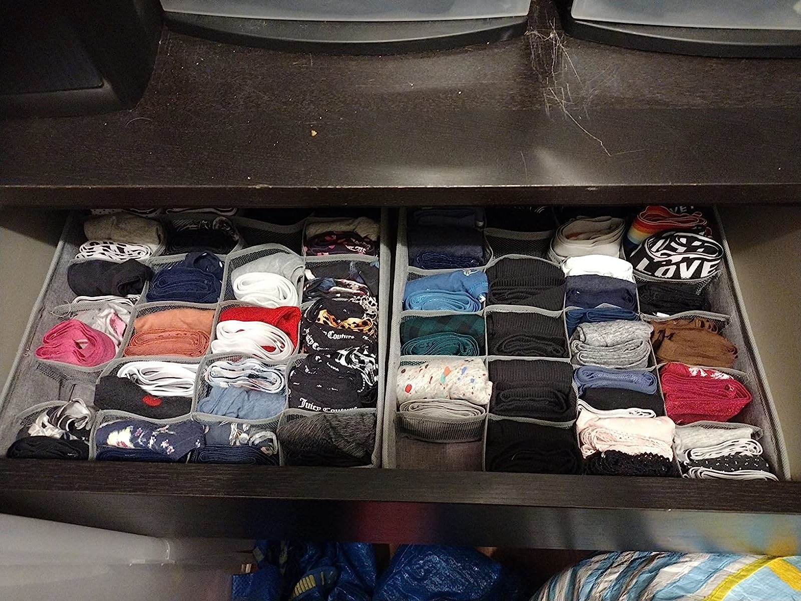 Reviewer image of the two organizers used in their drawer