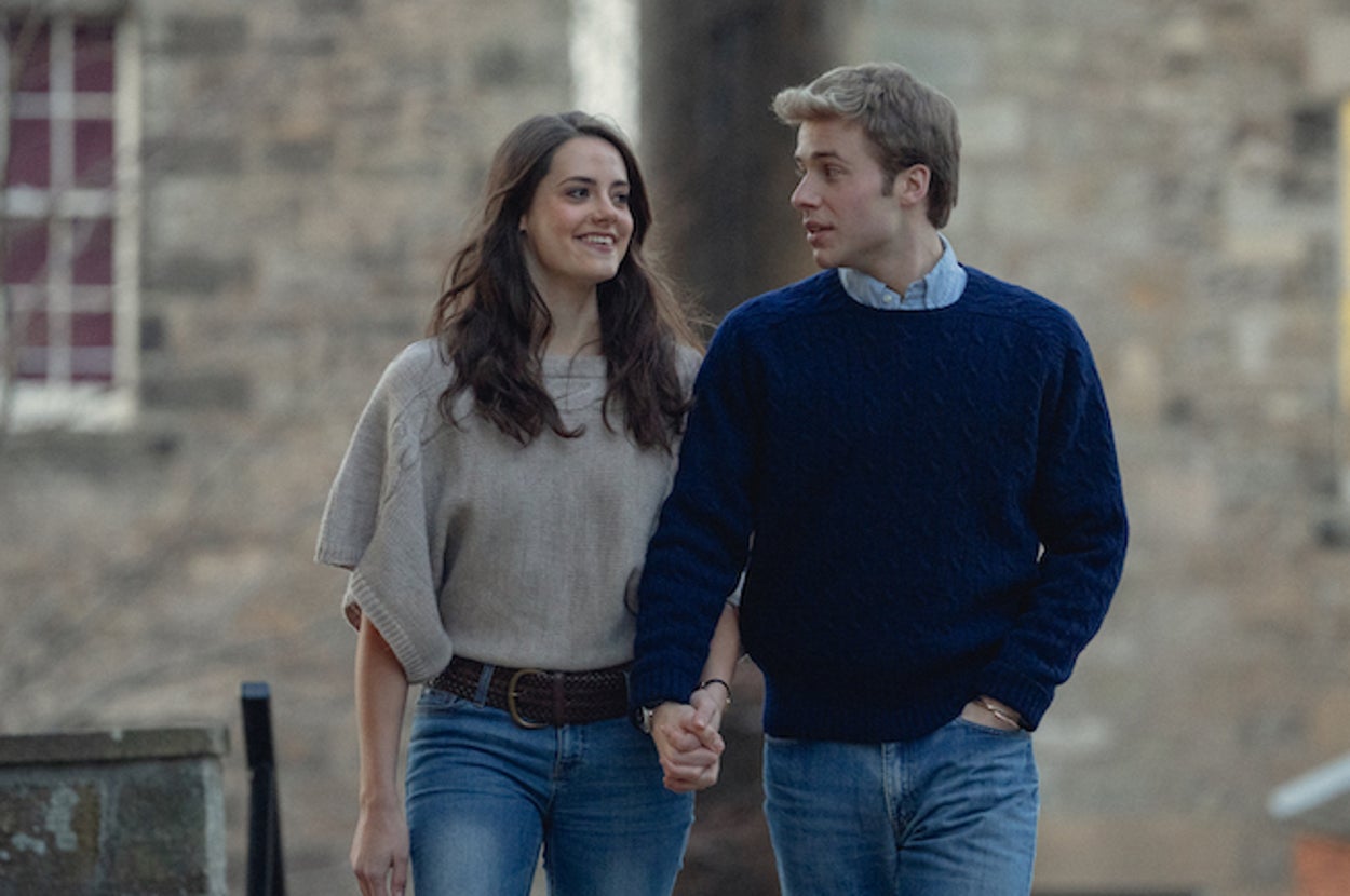 Kate and WIliam picture in the crown season 6