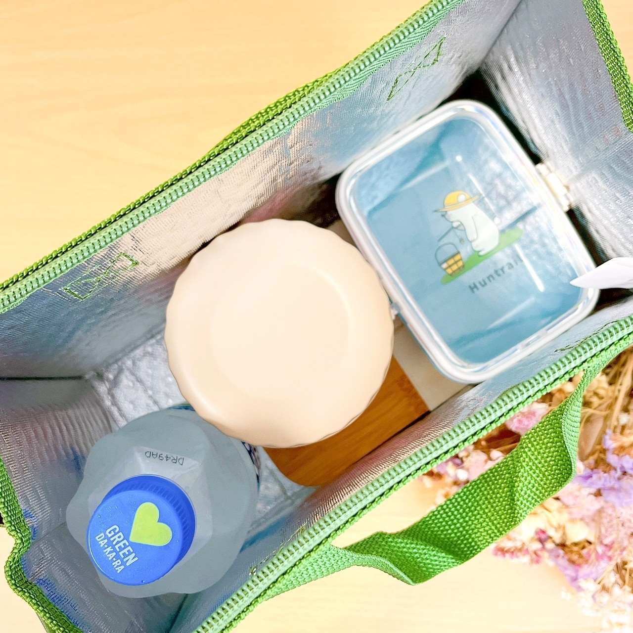 Can★Do(キャンドゥ)のおすすめの保冷バッグ「ディズニー/不織布保冷バッグ ミッキー&フレンズA」