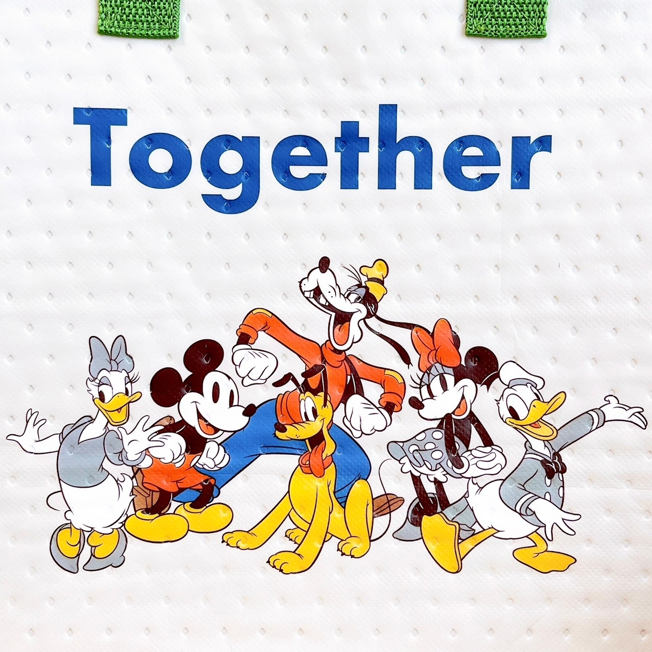 Can★Do(キャンドゥ)のおすすめの保冷バッグ「ディズニー/不織布保冷バッグ ミッキー&フレンズA」