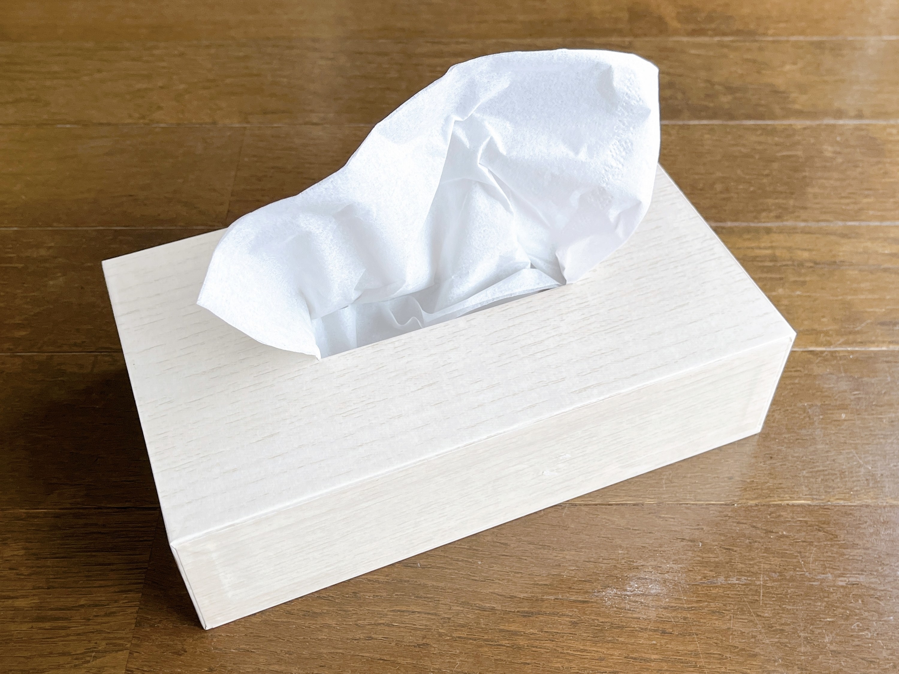 ニトリのおすすめの便利アイテム「トレー付きソフトパックティッシュケース」