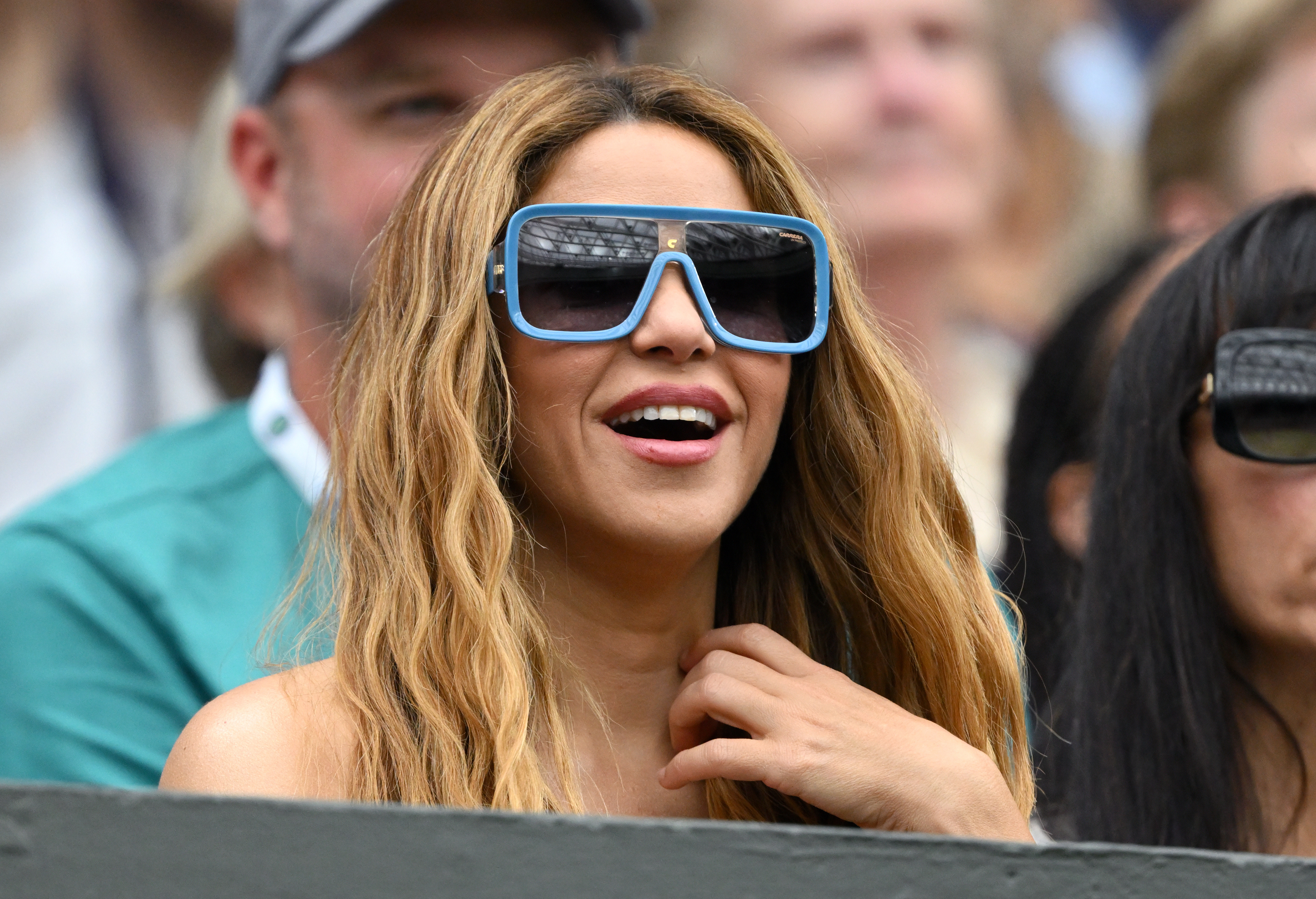 Shakira in sunglasses