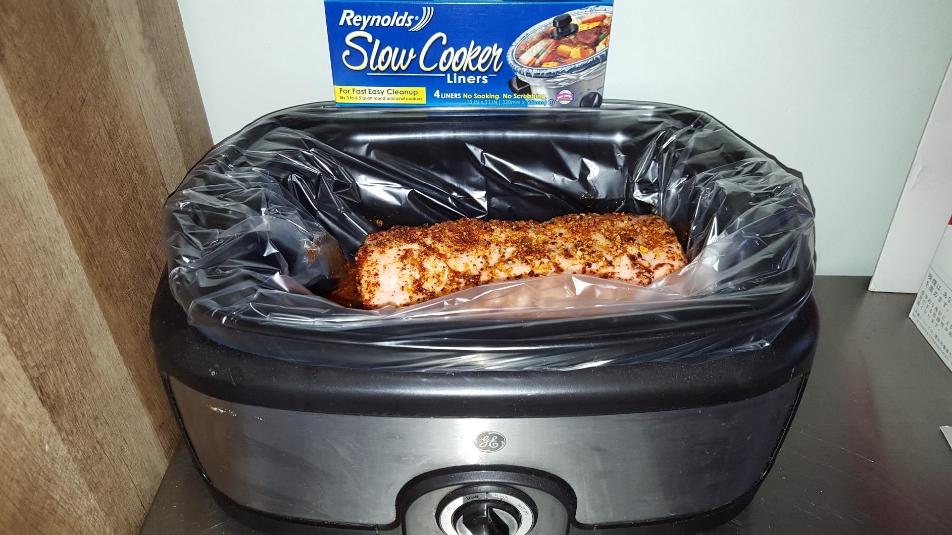 Reviewer image of the liner used in their slow cooker