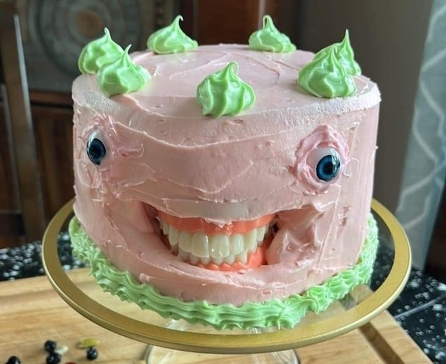 A cake with a face on it