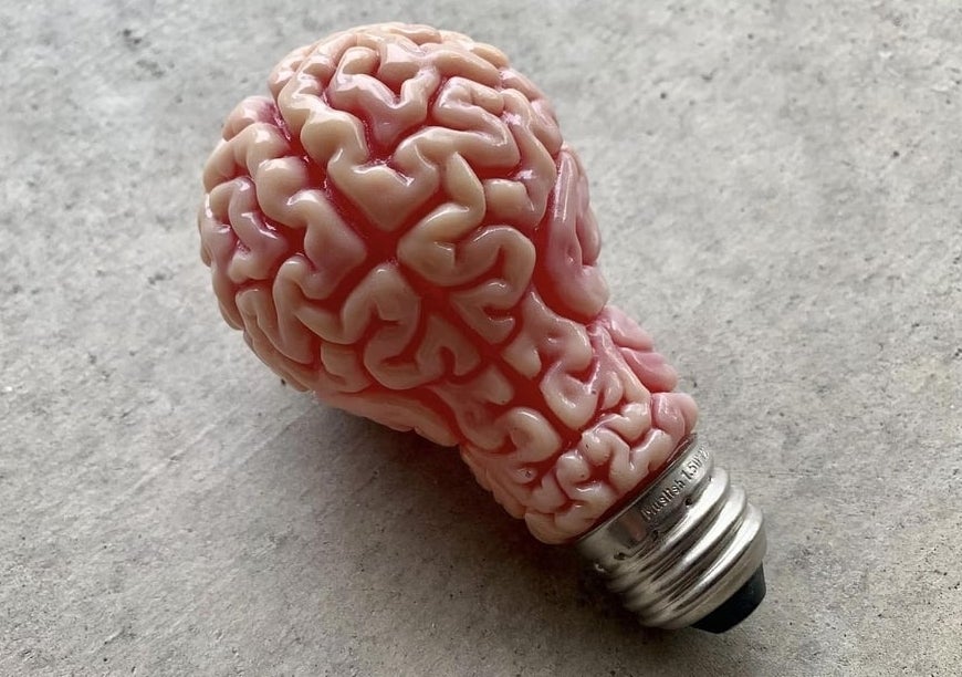 A brain light bulb