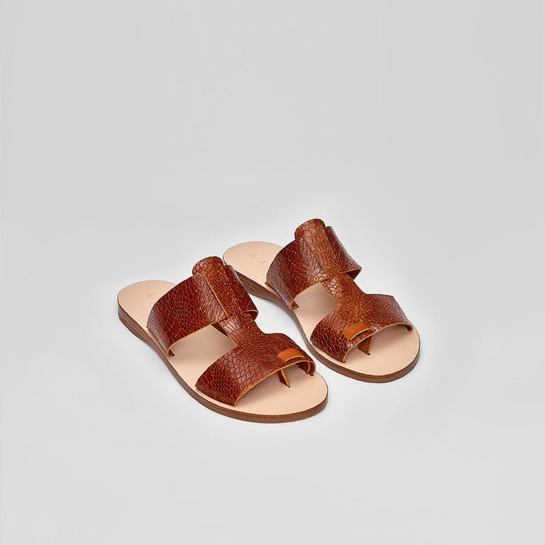 brown leather sandals with big toe straps