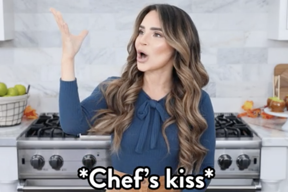 a woman saying &quot;chef&#x27;s kiss&quot;