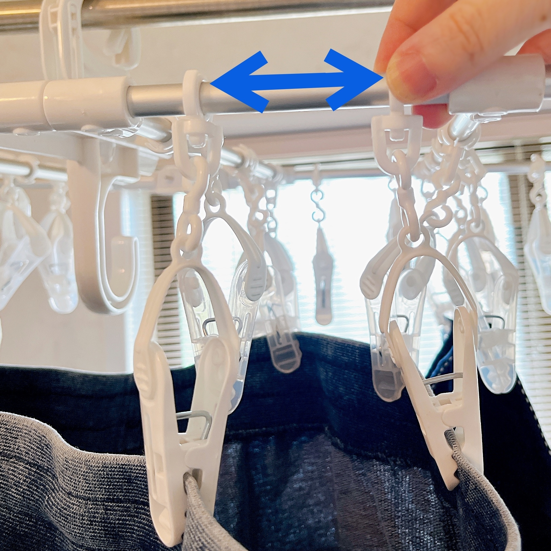 NITORI（ニトリ）おすすめの洗濯便利アイテム「洗濯らくらく 多機能 角ハンガー（ホワイト 40ピンチ）」