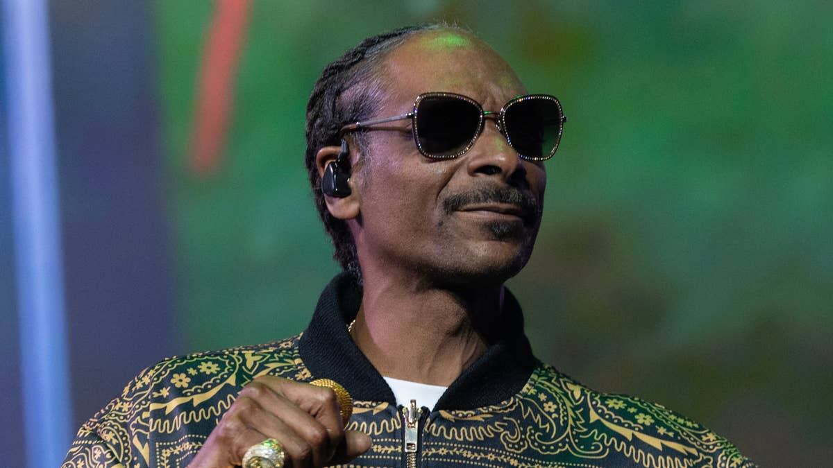 According to Snoop, it may have something to do with his outfit choices.
