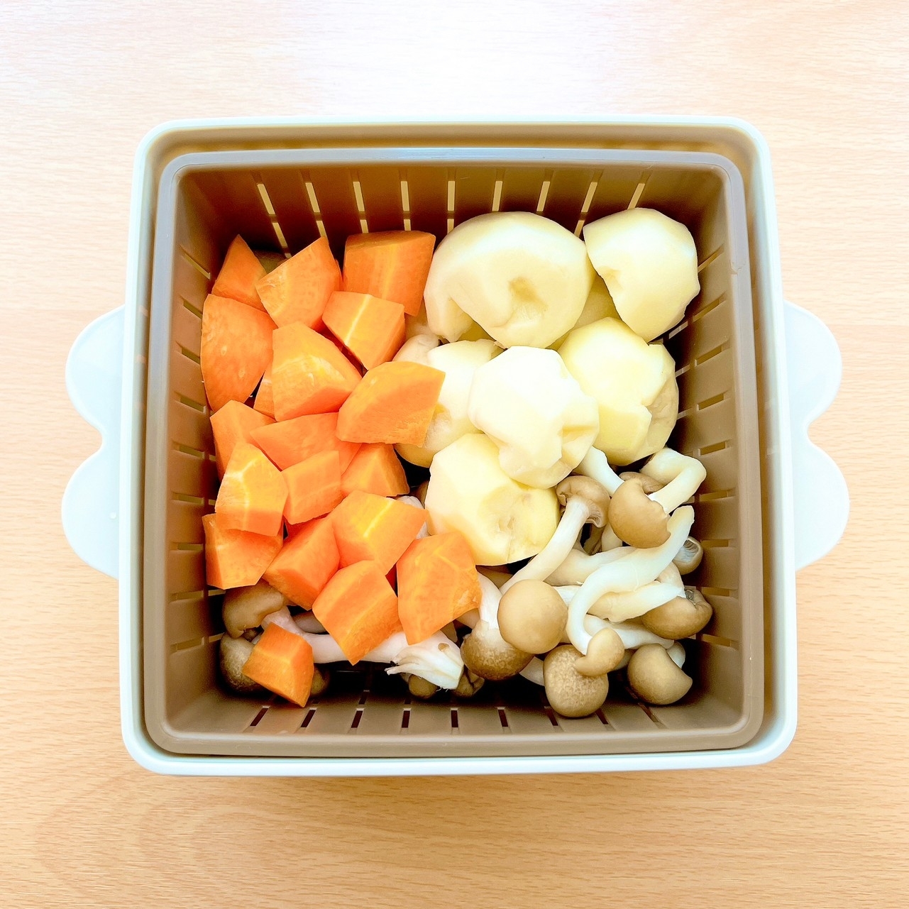 DAISO(ダイソー)のオススメの調理器「電子レンジでヘルシー温野菜」