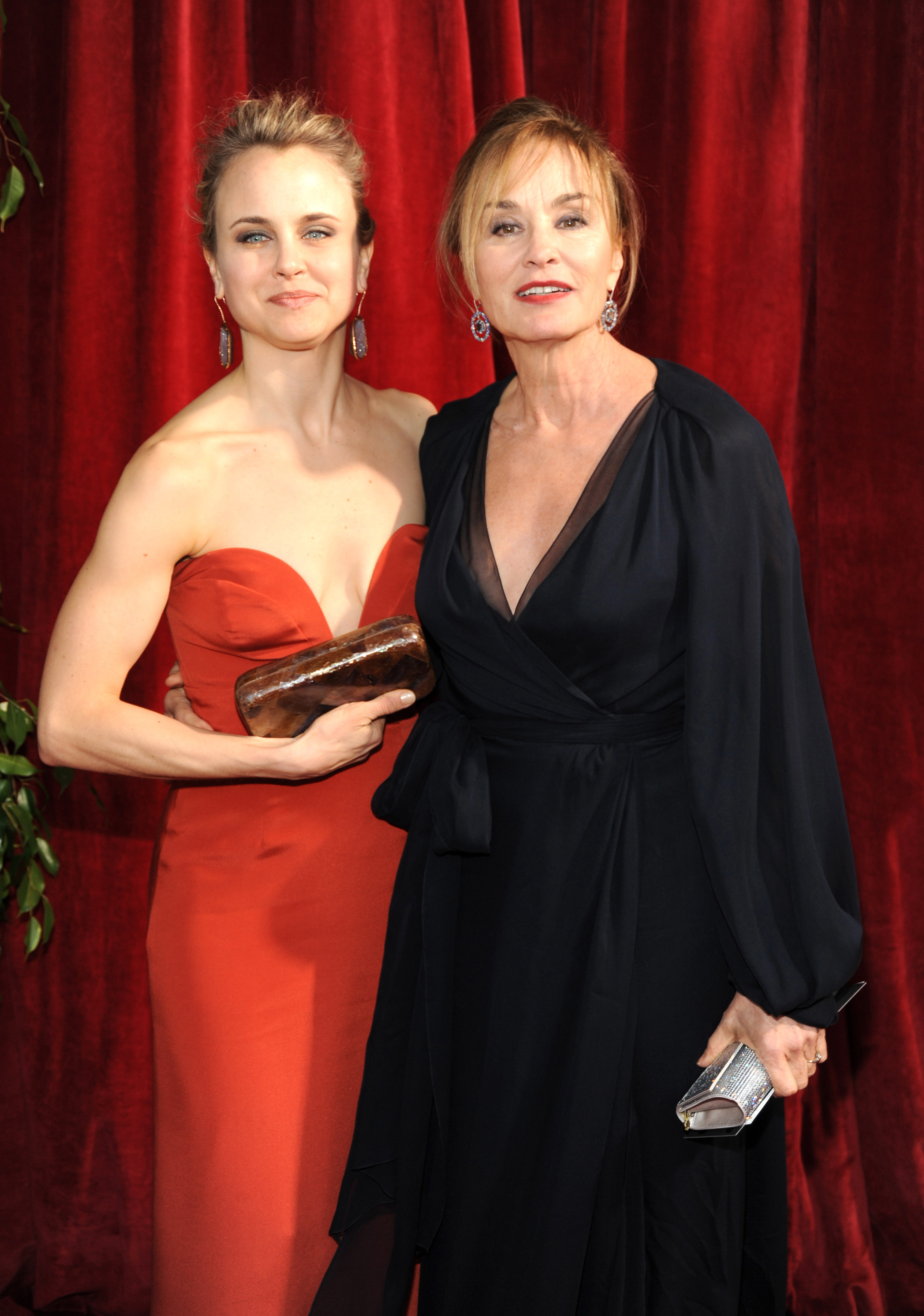 shura on the red carpet with her mom