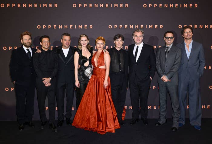 the cast lined up for a photo at the premiere