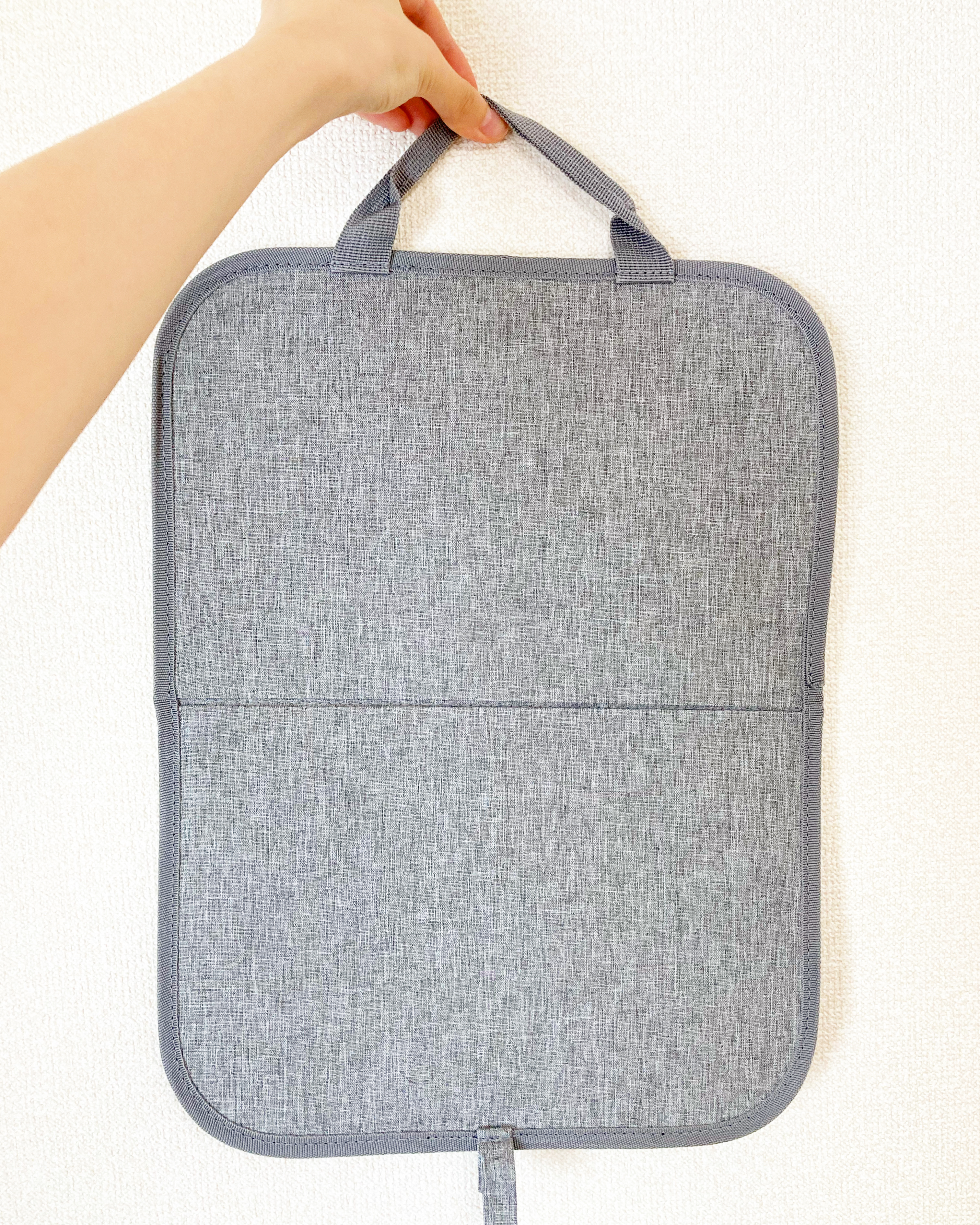 DAISO(ダイソー)の便利アイテム「折りたたみ式アイロン台」