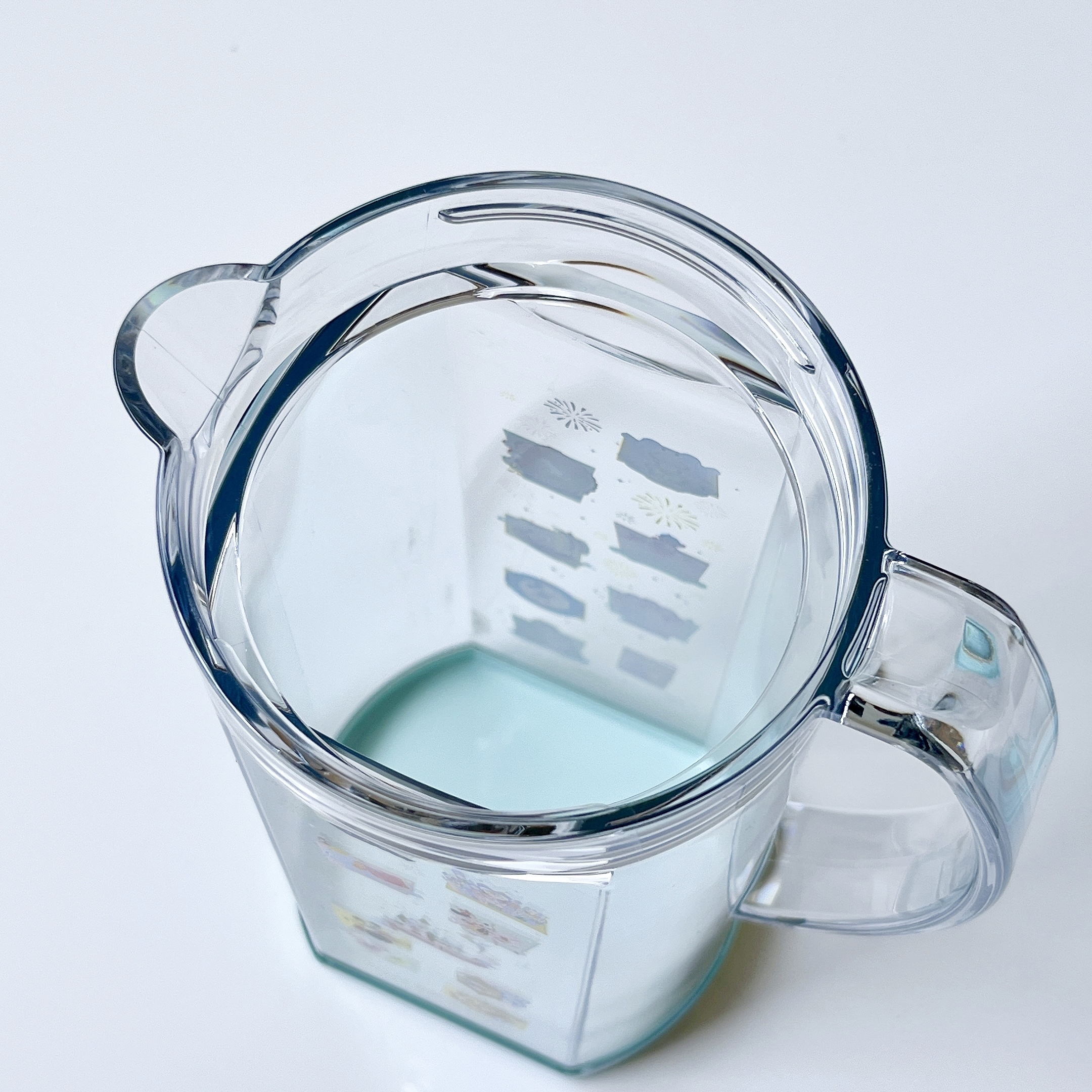 ディズニーランドで買ってよかったお土産「冷水筒」