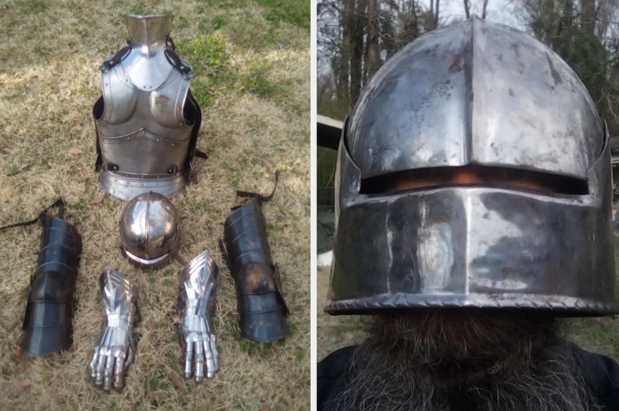 A knight&#x27;s armor suit