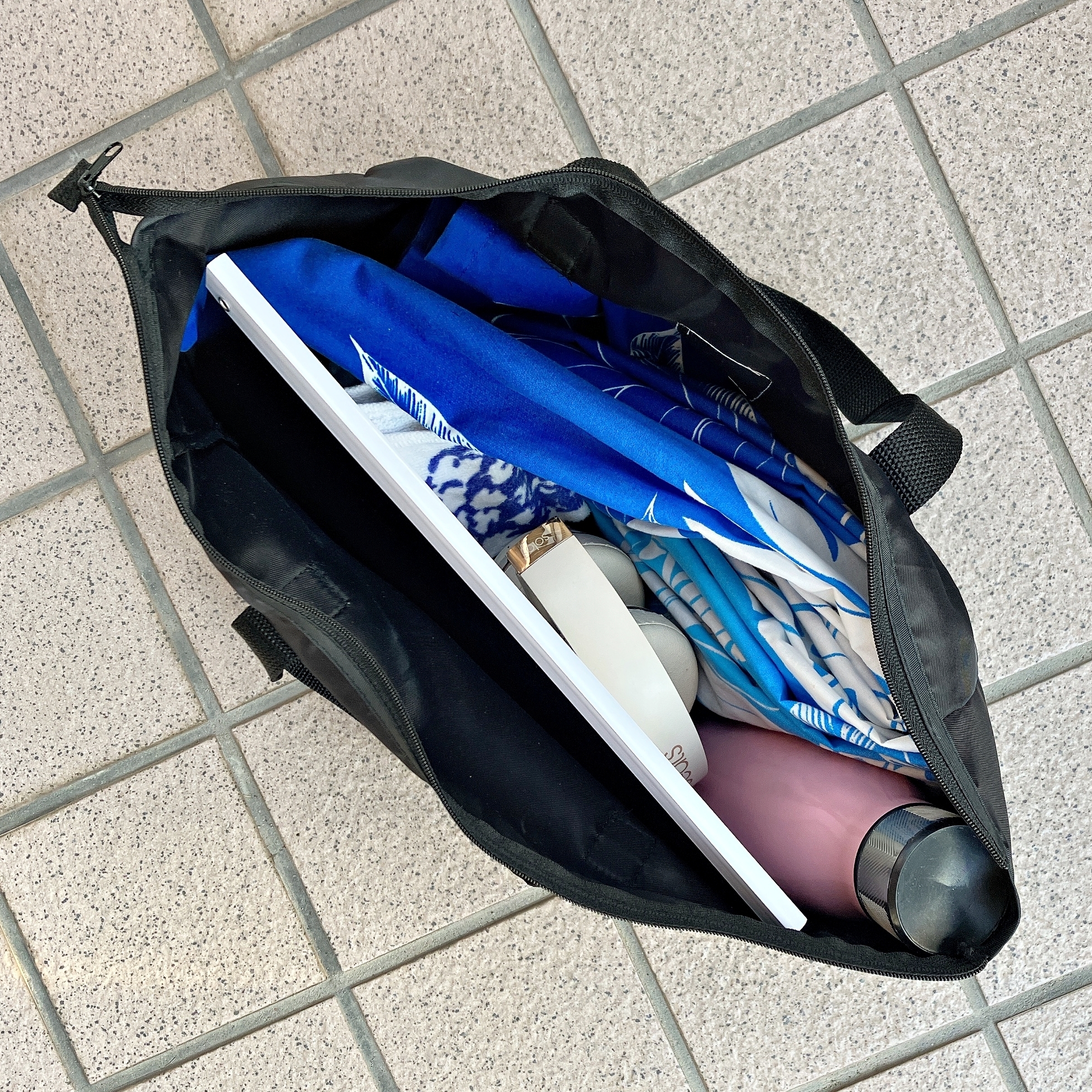 DAISO(ダイソー)のおすすめバッグ「マザーズマチ付バッグ(ELMER)」