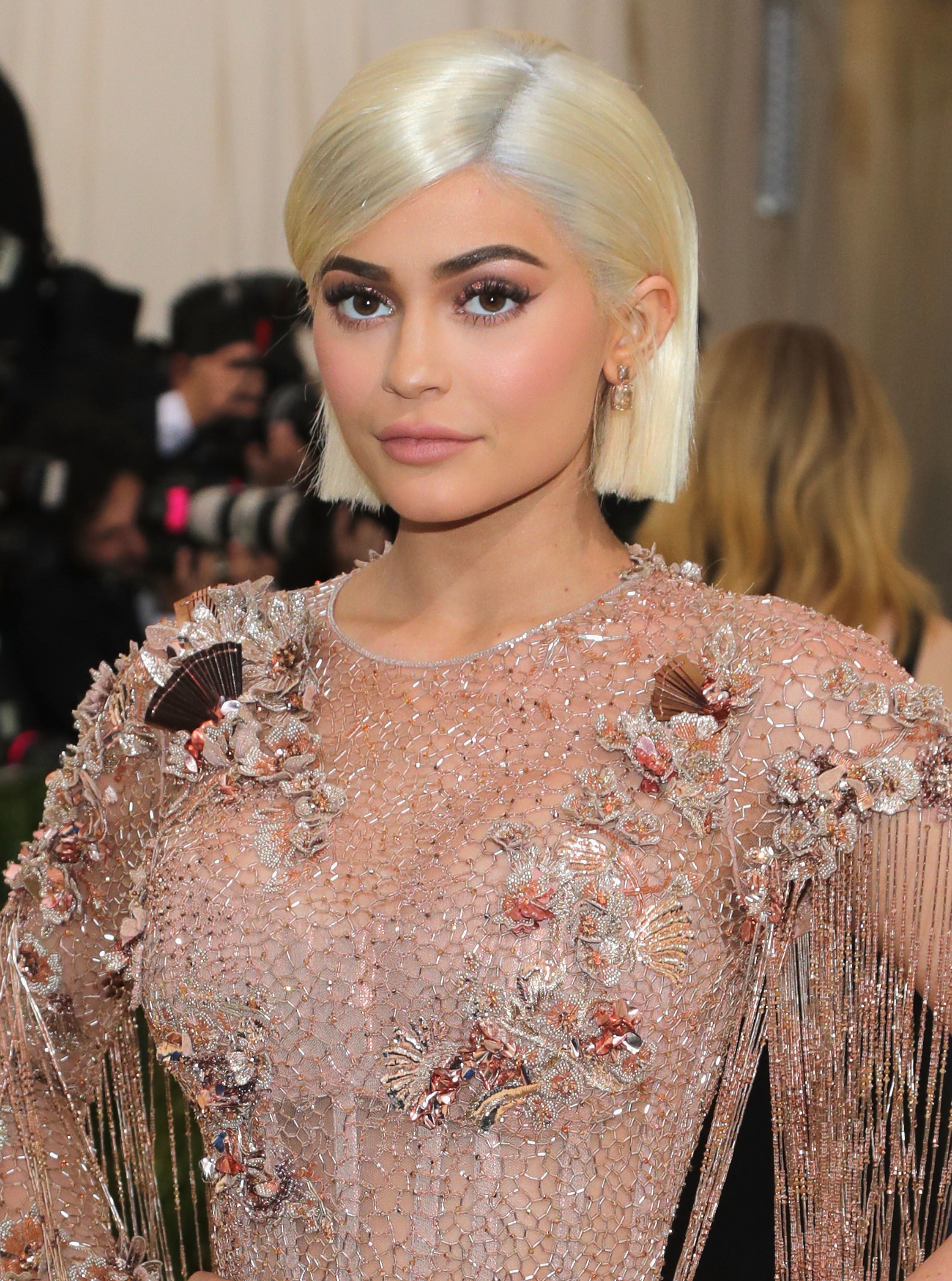 Unsurprised fans react to Kylie Jenner's boob job admission
