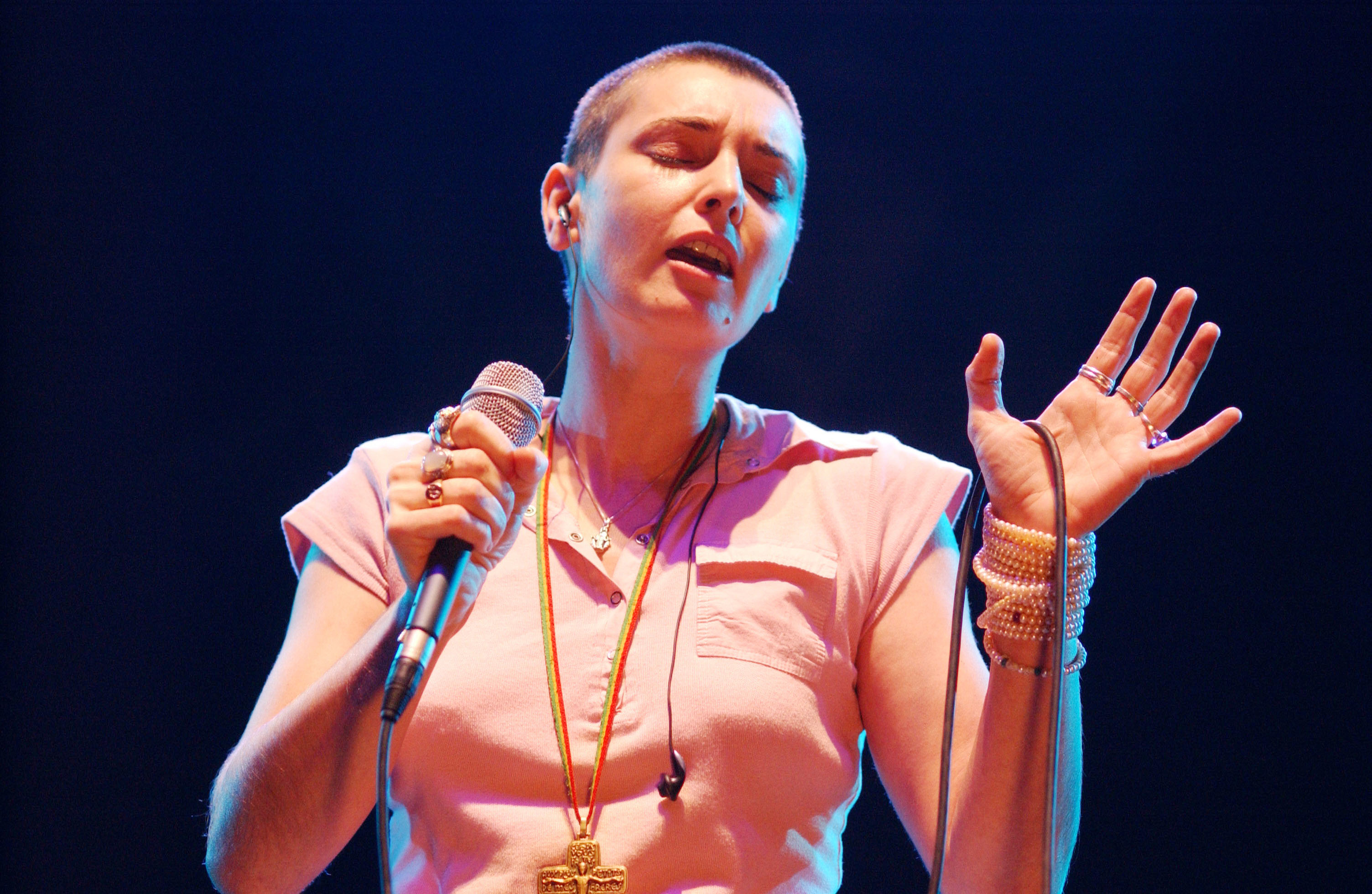 Sinéad O&#x27;Connor onstage
