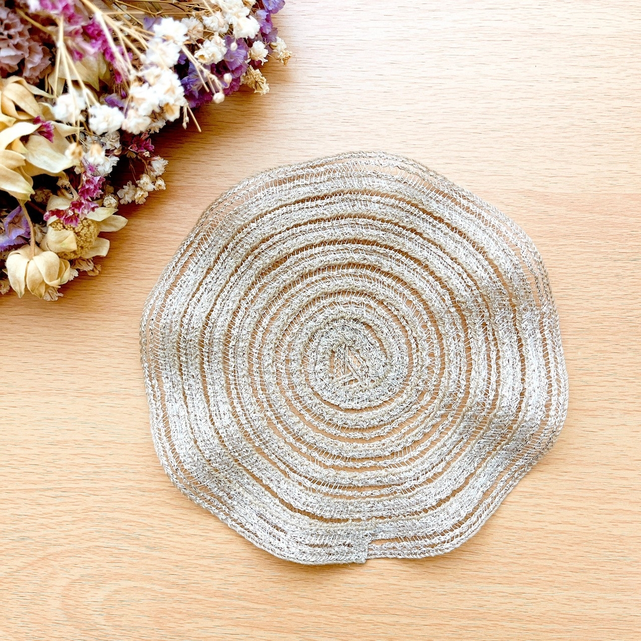 DAISO(ダイソー)のオススメのコースター「フリルコースター」