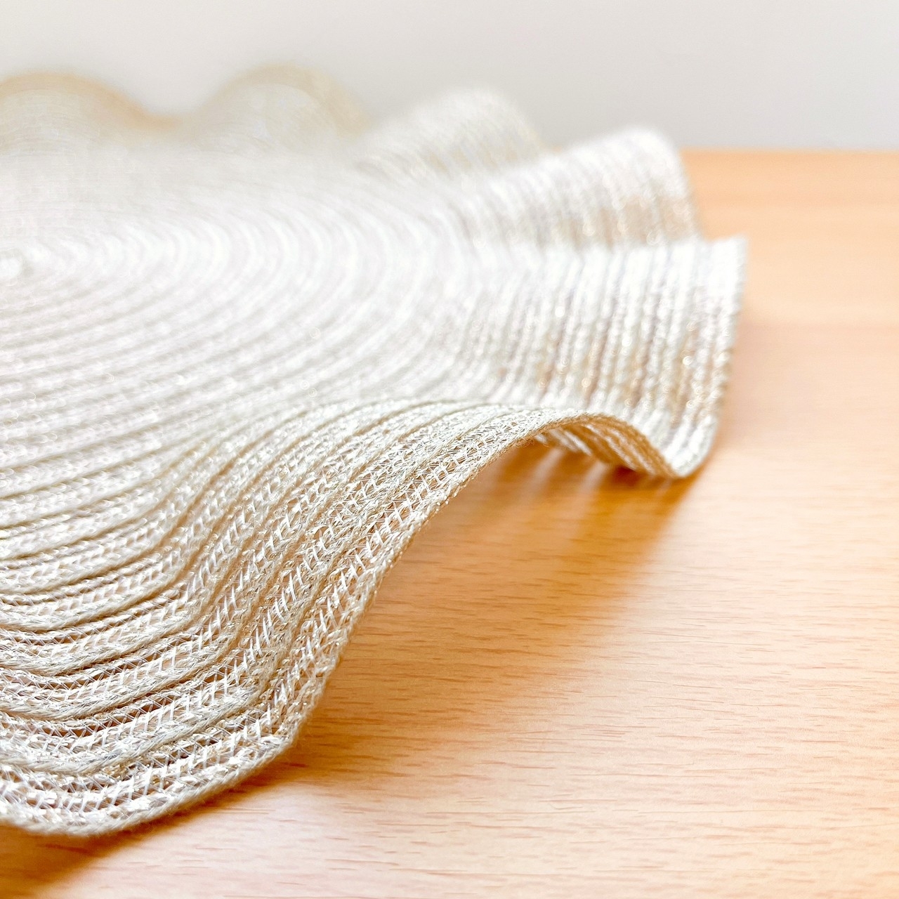 DAISO(ダイソー)のオススメのコースター「フリルランチョンマット」