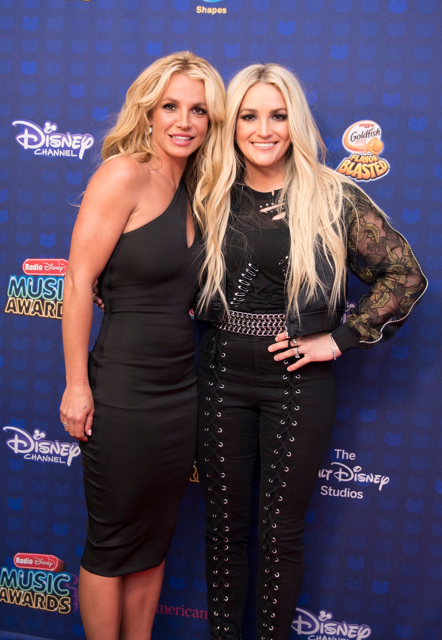 Britney and Jamie Lynn at a media event