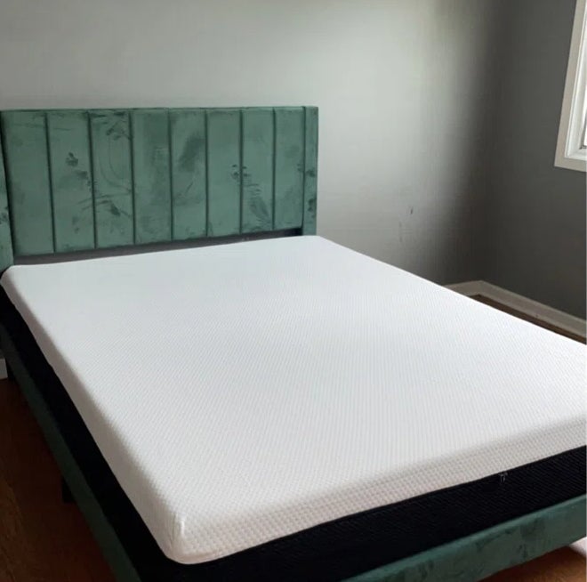 Reviewer&#x27;s photo of the mattress