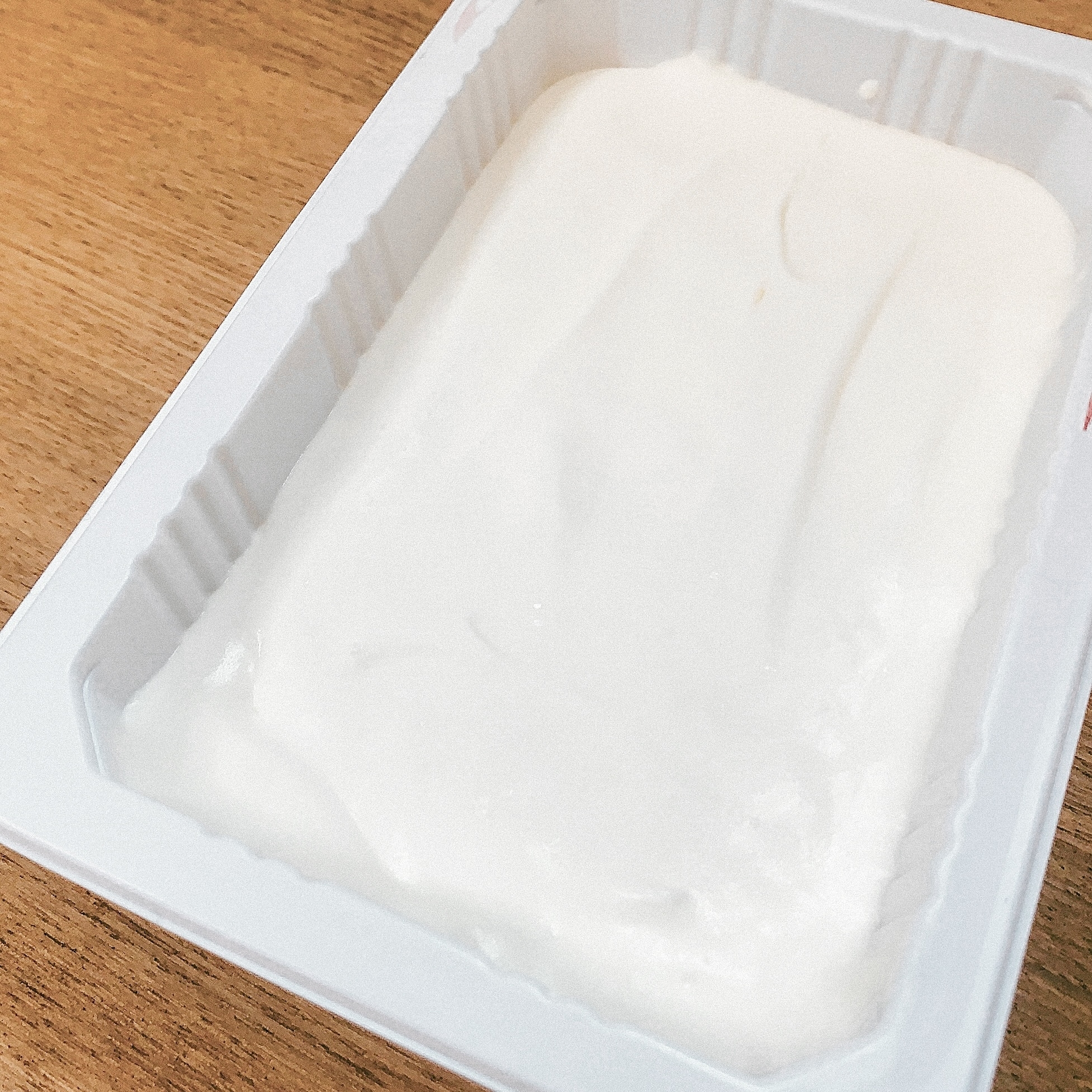 セブン-イレブンのおすすめのスイーツ「レアチーズ」