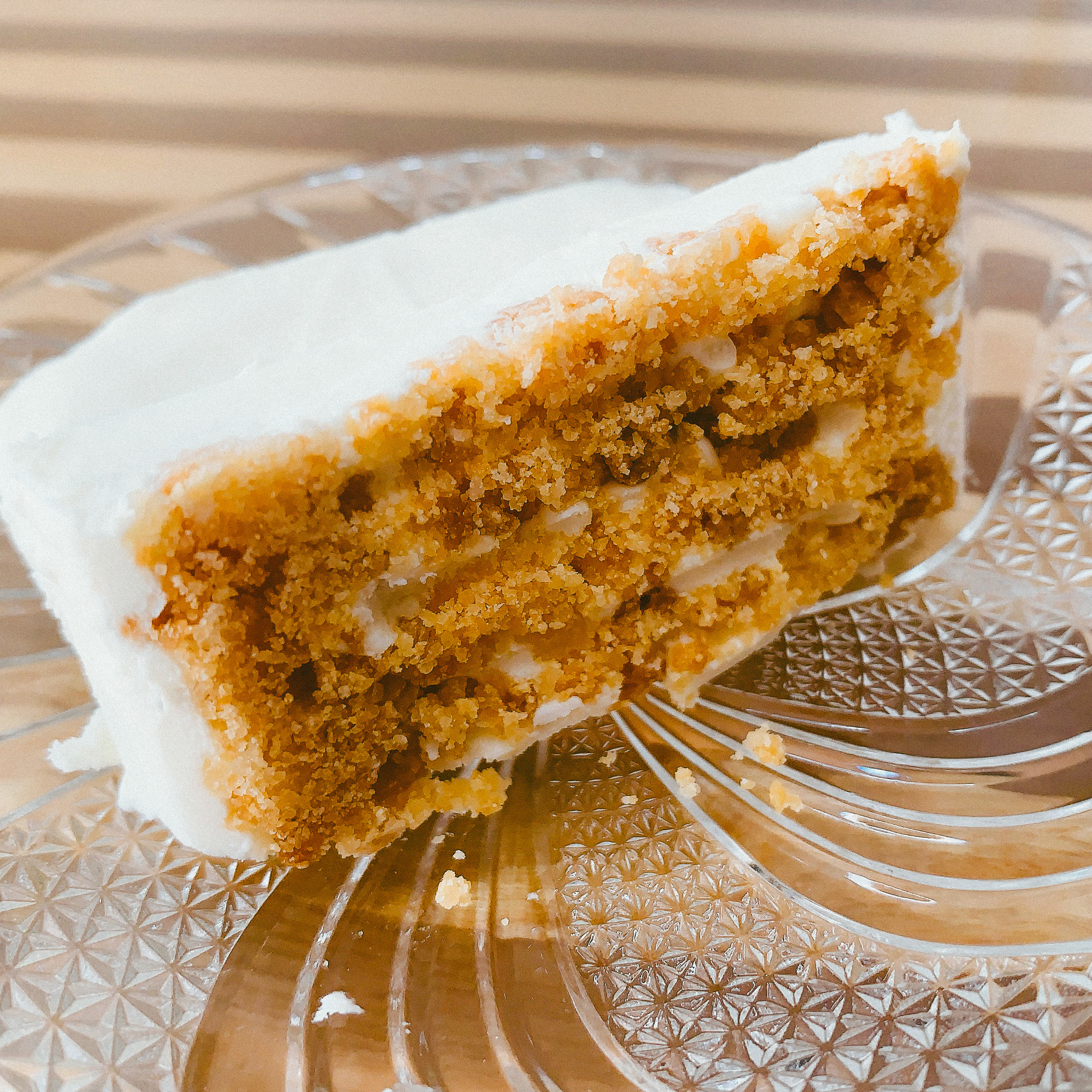 セブン-イレブンのおすすめのスイーツ「レアチーズ」