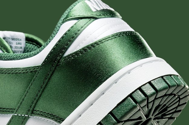 'Satin Green' Nike Dunk Lows Continue Recent Trend