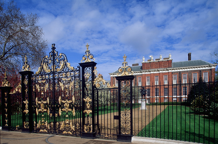 palace gates