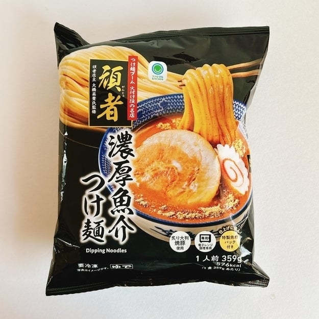 FamilyMart(ファミリーマート)のおすすめ「頑者監修 濃厚魚介つけ麺」
