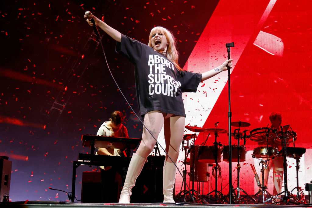 Hayley Williams onstage